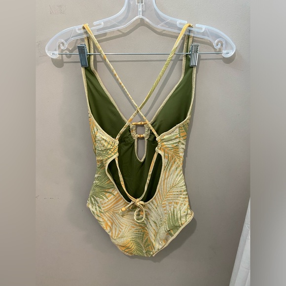 Becca Swimsuit - Picture 2 of 4